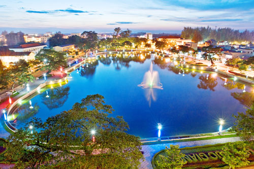 17.1.2011 15h19 25a - Hồ Trúc Giang – viên ngọc xanh giữa lòng thành phố Bến Tre