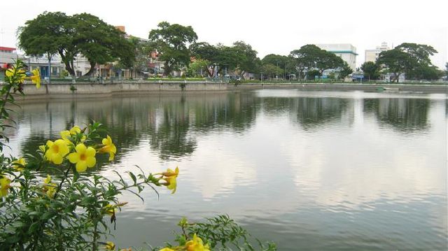 ho Truc Giang 4 - Hồ Trúc Giang – viên ngọc xanh giữa lòng thành phố Bến Tre