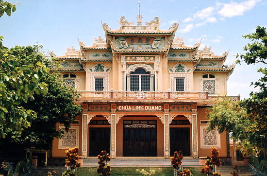Linh quang tu 2 - Linh Quang tự ngôi chùa Phật giáo đầu tiên ở Phú Quý