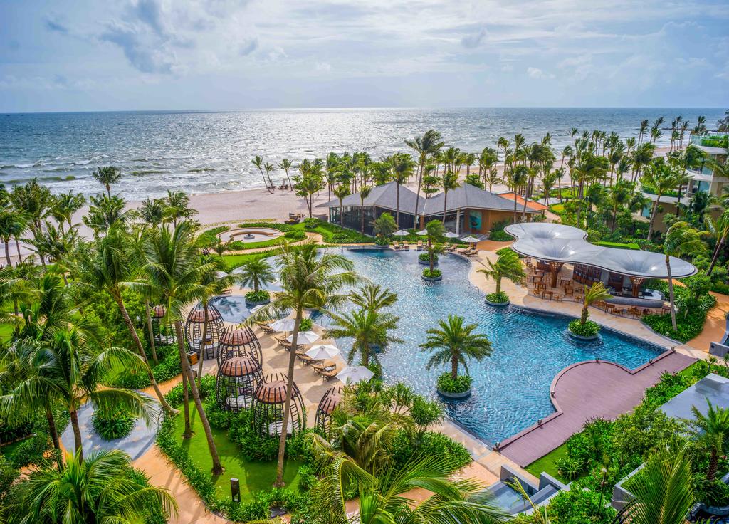 canh dep hut mat tai intercontinental Phu Quoc Resort sang trong bac nhat Phu Quoc - Top 10 resort sang trọng bậc nhất Phú Quốc