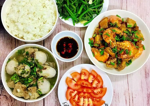 Hinh 18 bua com gia dinh - Top 20+ bữa cơm gia đình giúp bạn TIẾT KIỆM tối đa chi phí gia đình