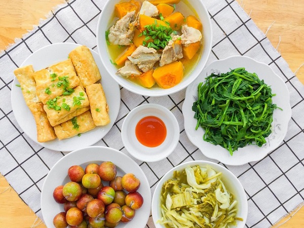Hinh 2 bua com gia dinh - Top 20+ bữa cơm gia đình giúp bạn TIẾT KIỆM tối đa chi phí gia đình