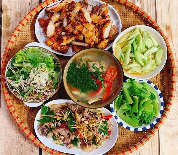 Hinh 5 bua com gia dinh - Top 20+ bữa cơm gia đình giúp bạn TIẾT KIỆM tối đa chi phí gia đình