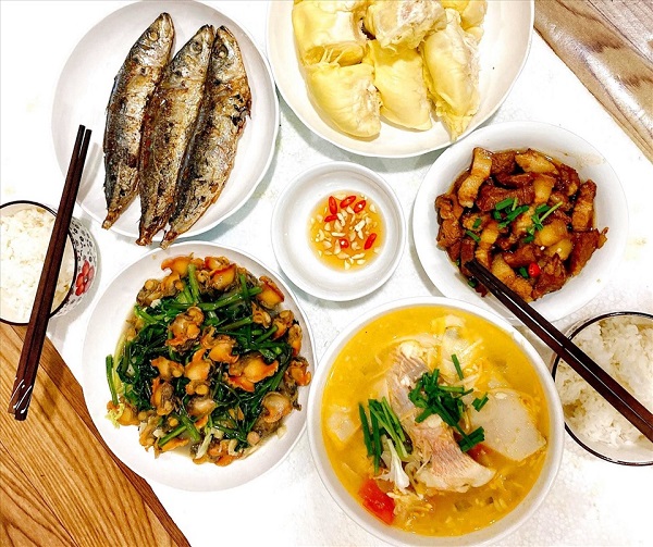 Hinh 6 bua com gia dinh - Top 20+ bữa cơm gia đình giúp bạn TIẾT KIỆM tối đa chi phí gia đình